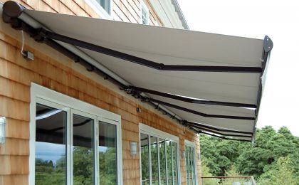 Home with an awning in Texas