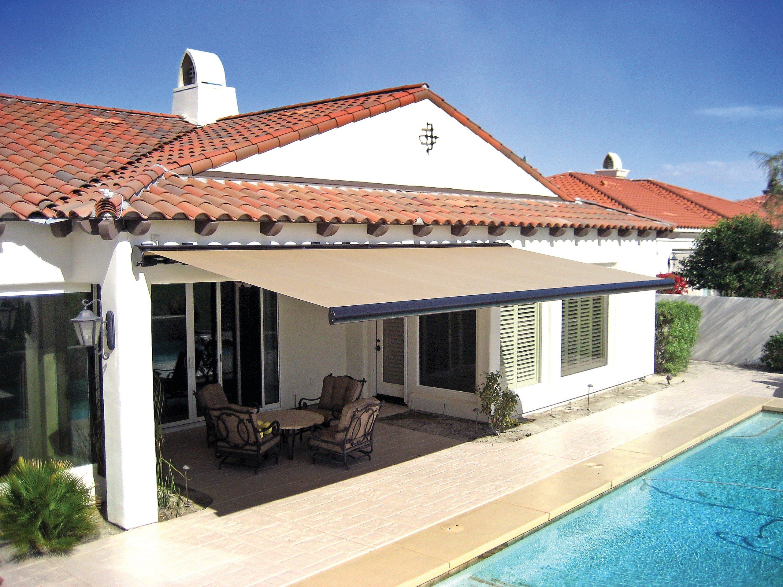 Home with a motorized awning in Texas