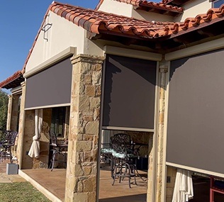 Home with a patio enclosure in Texas
